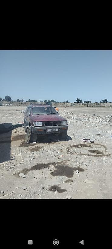 bws samurai: Внедорожник Isuzu MU/Wizard (5 дверей), бордовый цвет. Основные — 4