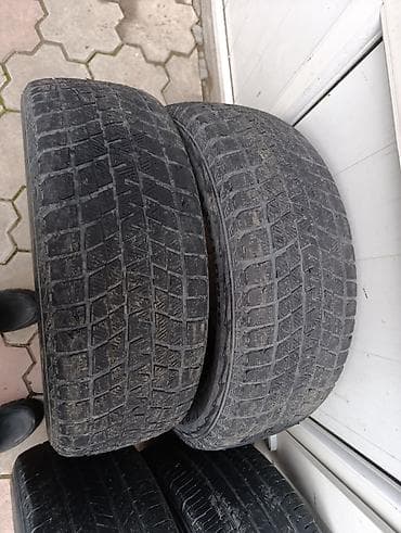 diski kg: Шины 235 / 60 / R 18, Всесезонная, Б/у, Комплект, Внедорожные (АТ/МТ), Kumho — 2