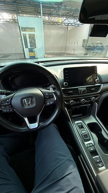 aion y plus: Honda Accord: 2019 г., Гибрид, Седан — 8