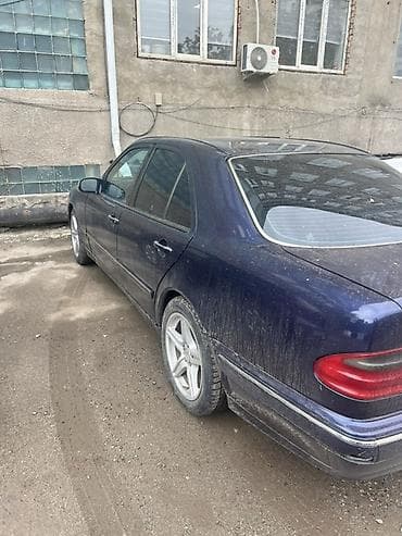 Транспорт: Mercedes-Benz E-Class: 1999 г., Седан — 3