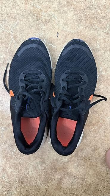 Личные вещи: Кроссовки Nike Revolution 6 Next Nature - Оригинальная модель для — 1