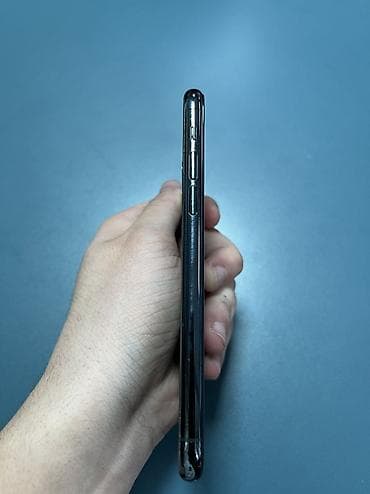 honor p20: IPhone 11 Pro, Б/у, 256 ГБ, Alpine Green, Зарядное устройство, Чехол, Кабель, 82 % — 6