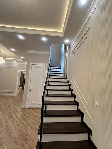 5 и более комнат, 190 м², Дизайнерский ремонт