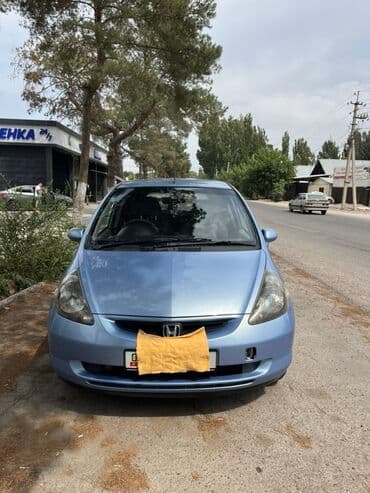 фит машина ош: Honda Fit: 2003 г., 1.3 л, Автомат, Бензин, Хетчбек — 2
