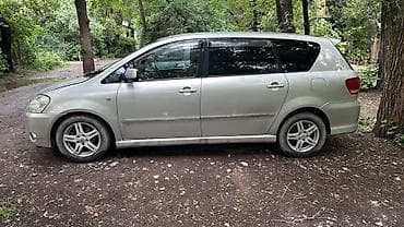 Продажа авто: Toyota Ipsum: 2004 г., 2.4 л, Автомат, Газ, Универсал — 2
