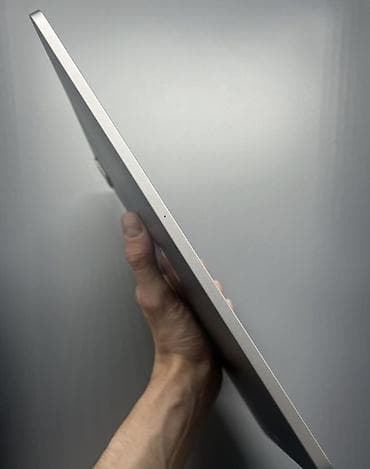 Планшеты: Планшет, Apple, память 128 ГБ, 12" - 13", Wi-Fi, Б/у, Классический цвет - Серебристый — 2