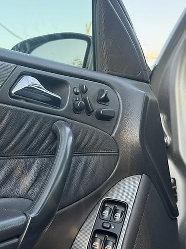 Унаа: Mercedes-Benz C-Class: 2004 г., 3.2 л, Автомат, Бензин, Универсал — 9