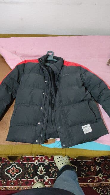 комбинации: Пуховик adidas neo, мужской. - Цвет: фронт черный с красными — 1