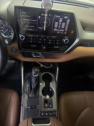 тайота хайландер гибрит: Toyota Highlander: 2021 г., 2.5 л, Автомат, Гибрид, Кроссовер — 9