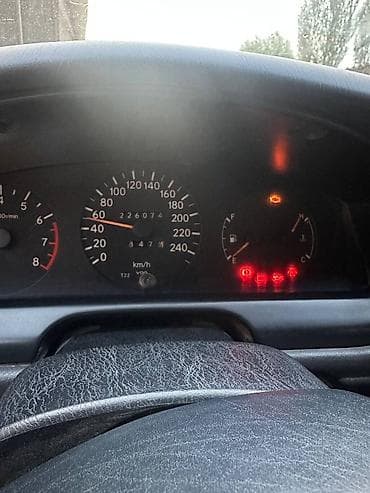 Toyota Carina: 1996 г., 1.8 л, Кол менен иштөөчү, Бензин, Универсал — 7