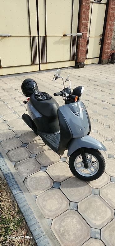 хонда гиро: Скутер Honda Today (AF61/AF67) — городской 50 см³ класс. Описание: - — 2