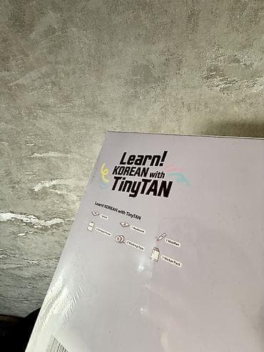 solution pre intermediate student's book: Продаю оригинальный набор Learn! Korean with TinyTAN oT BTS (HYBE) В — 2