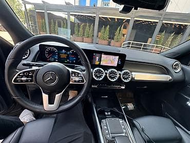Mercedes-Benz EQB: 2023 г., Электромобиль, Кроссовер — 3