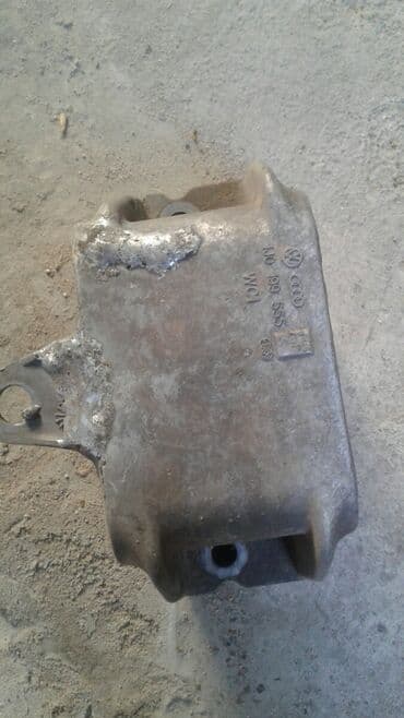 гитара голф 3: Подушка мотора Volkswagen 2003 г., Б/у, Аналог, Германия — 2