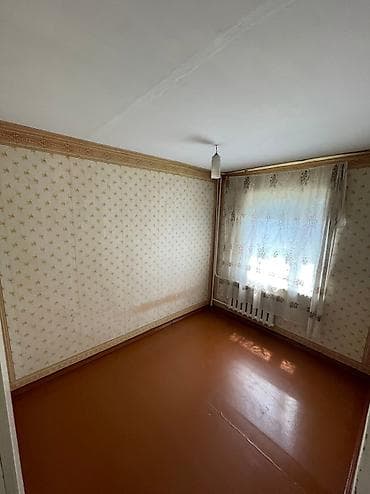сдаю дом бишкек: 3 комнаты, 58 м², 2 этаж, Старый ремонт — 4