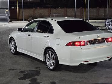 Продажа авто: Honda Accord: 2003 г., 2 л, Бензин, Седан — 3