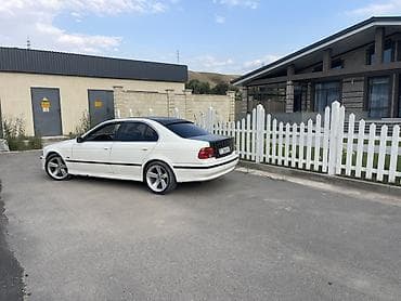 бнв 39: BMW 5 series: 1999 г., 2.5 л, Седан — 5