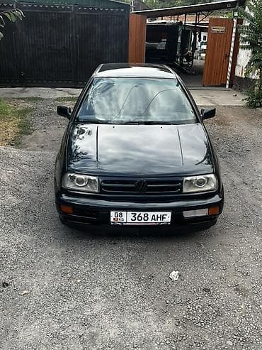volkswagen vento токмок: Volkswagen Vento: 1995 г., 1.8 л, Механика, Бензин, Седан — 2