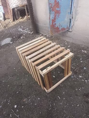 тр 16: Клетка для кур Размеры: - длина 85 см - высота 50 см - ширина 58 см — 1