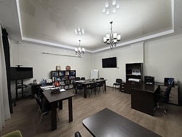 Аренда офисов, 40 м², В жилом комплексе, 1 линия