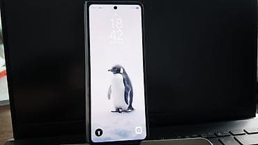 iphone pro 13: Samsung Galaxy Z Fold 3, цвет - Серебристый — 3
