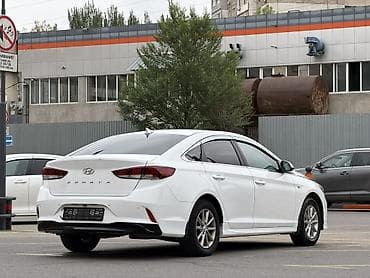 авта: Hyundai Sonata: 2018 г., 2 л, Автомат, Газ, Седан — 4
