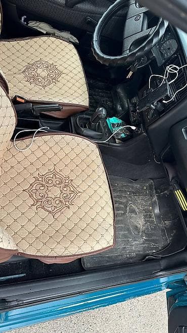 вольа: Volkswagen Passat: 1992 г., 1.8 л, Бензин, Седан — 3