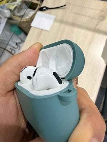 Техника жана электроника: Каптама, Apple, Колдонулган, Электр зымсыз (Bluetooth), Классикалык — 5