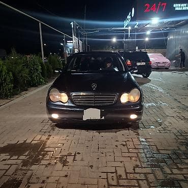 Продажа авто: Mercedes-Benz C-Class: 2004 г., 1.8 л, Автомат, Бензин, Седан — 1