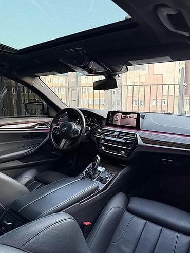 Транспорт: BMW 5 series: 2019 г., 3 л, Автомат, Бензин, Седан — 6