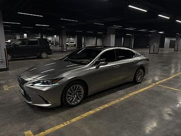 mazda bongo: Lexus ES: 2019 г., 2.5 л, Гибрид, Седан — 2