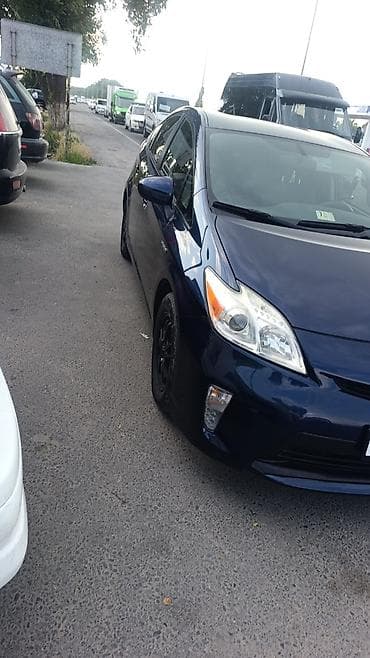 gac gs3: Toyota Prius: 2014 г., 1.8 л, Автомат, Гибрид, Хэтчбэк — 2