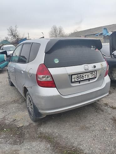 фит бампера: Honda Fit: 2003 г., 1.3 л, Вариатор, Бензин, Хэтчбэк — 5