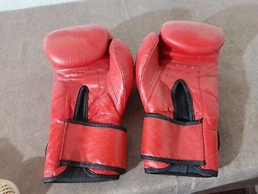 Боксерские перчатки Everlast 
Почти новый — 3