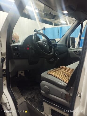 Volkswagen Crafter: 2008 г., 2.5 л, Робот, Дизель, Бус