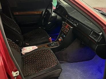 Унаа: Mercedes-Benz W124: 1992 г., 2.3 л, Кол менен иштөөчү, Бензин, Седан — 4