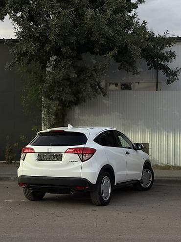 wuling mini ev: Honda Vezel: 2021 г., 1.5 л, Вариатор, Бензин, Внедорожник — 5