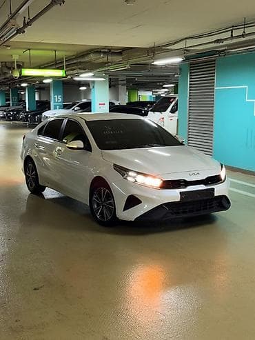byd e2 2022: Kia K3: 2021 г., 1.6 л, Автомат, Бензин, Седан — 3