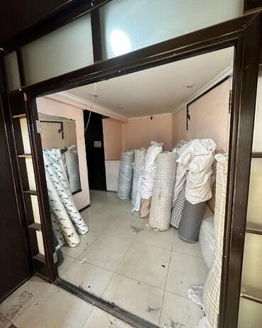 продаю дом в центре города: 📢 СРОЧНО! ПРОДАЕТСЯ КОММЕРЧЕСКОЕ ПОМЕЩЕНИЕ В ЦЕНТРЕ ГОРОДА 📍 Район — 4