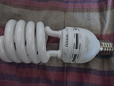 лампачка: Компактная люминесцентная лампа (КЛЛ) спирального типа с цоколем — 1