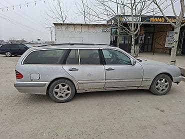 срочно только нал: Mercedes-Benz E-Class: 1999 г., 3.2 л, Автомат, Бензин, Универсал — 5