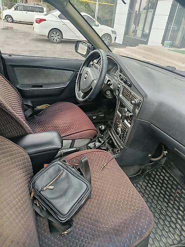 авто подборщик: Daewoo Nexia: 2012 г., 1.5 л, Бензин, Седан — 5