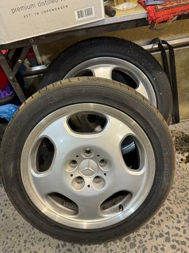 Суу транспорту: Дөңгөлөктөр монтажда 235 / 45 / R 17, Жай, Колдонулган, Комплект, Жеңил унаалар, Куйма, тешиктери - 5 — 1