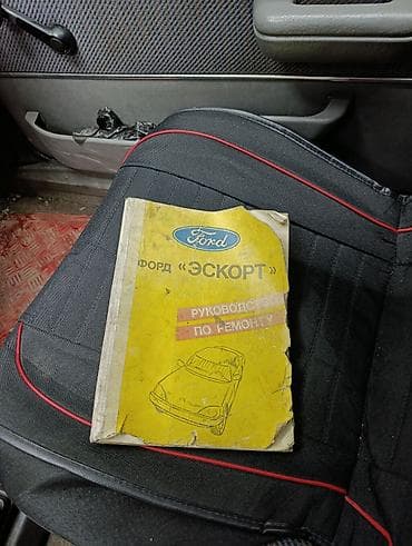 golf 2: Ford Escort: 1985 г., 1.1 л, Механика, Бензин, Хэтчбэк — 10