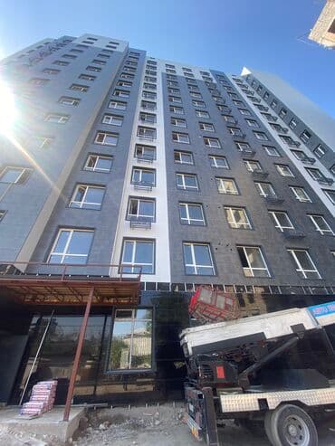 1 ком кв в бишкеке продажа: 3 бөлмө, 73 кв. м, Элитка, 8 кабат, ПСО (өзү оңдоп түзөтүп бүтүү үчүн) — 12