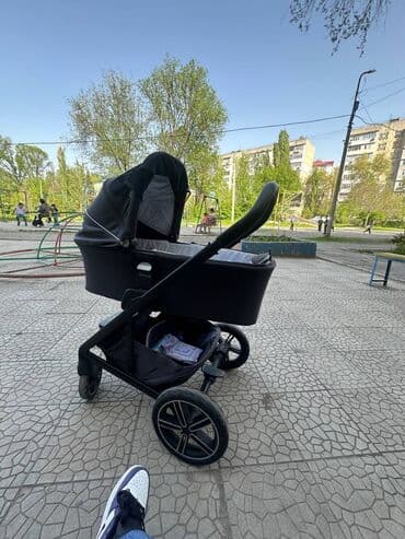 дождевик на коляску: Коляска, цвет - Черный, Б/у — 4