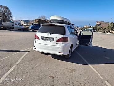 step vagon: Toyota Ipsum: 2003 г., 2.4 л, Автомат, Газ, Минивэн — 2