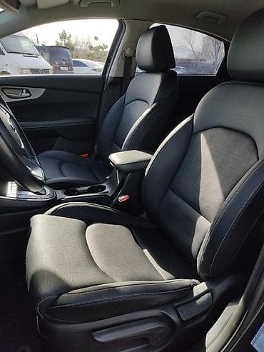 равно 3: Kia K3: 2019 г., 1.6 л, Типтроник, Бензин, Седан — 8