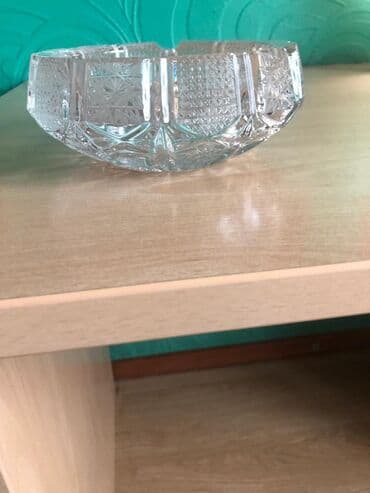 изумруд золото: Пепельница богемский хрусталь. В отличном состоянии без сколов — 1