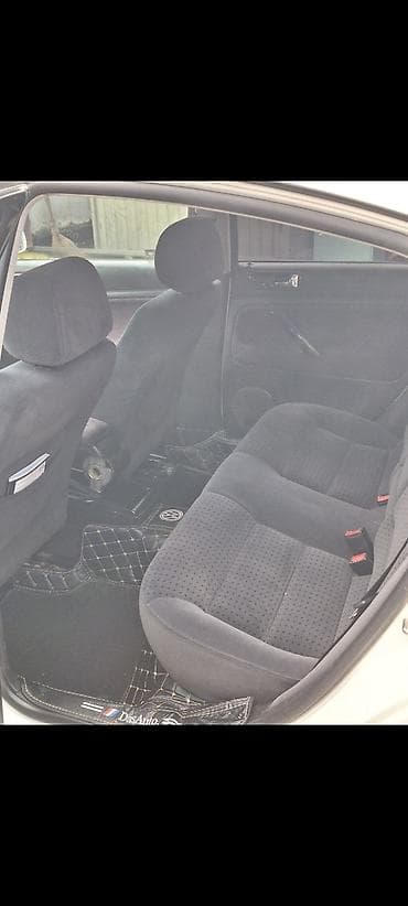 Продажа авто: Volkswagen Passat: 1998 г., 1.8 л, Механика, Бензин, Седан — 8